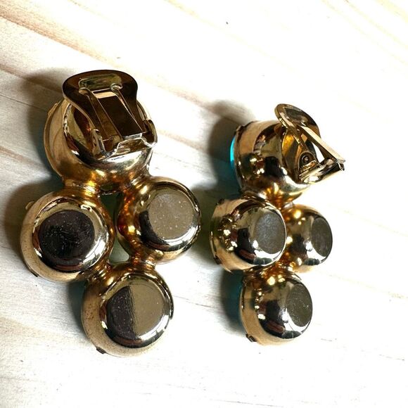 Vintage Bold Blue & Green  Clip-On Earrings - Picture 4 of 8